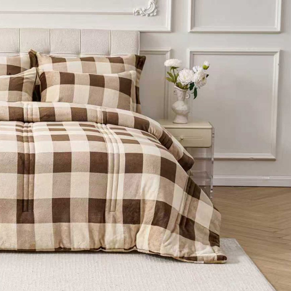 مفرش نيوم شتوي مخمل 4 قطع نفر