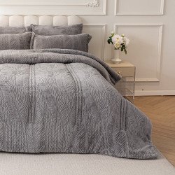 مفرش نيوم شتوي مخمل 6 قطع نفرين مفرش نيوم شتوي مخمل 6 قطع نفرين