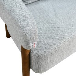 كرسي مفرد فخم قماش بهيكل خشبي مودرن