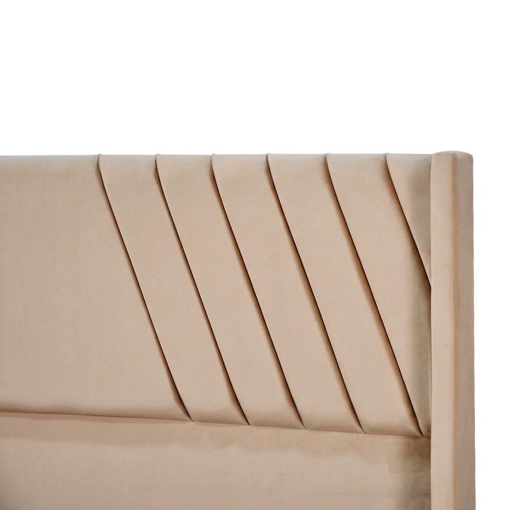 سرير خشبي بتنجيد مخملي فاخر 180×200سم سرير خشبي بتنجيد مخملي فاخر 180×200سم