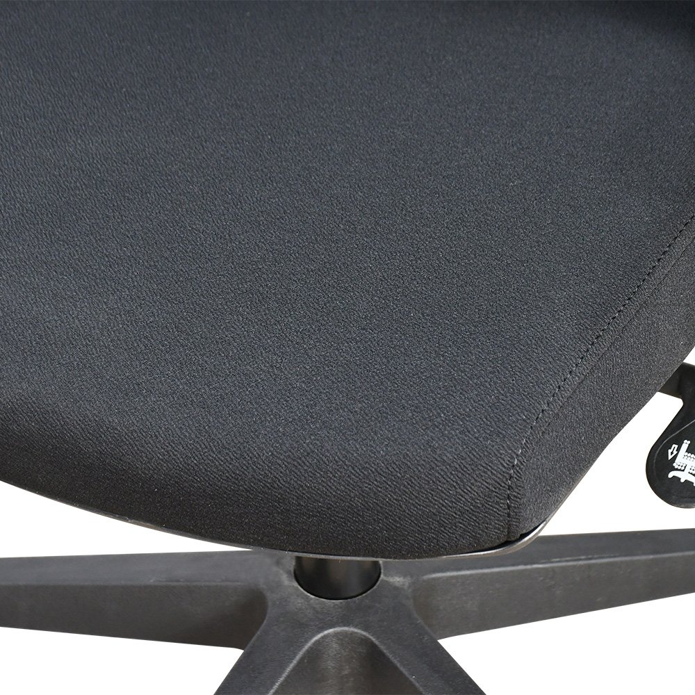 كرسي مكتب مودرن دوار قابل للتعديل أسود