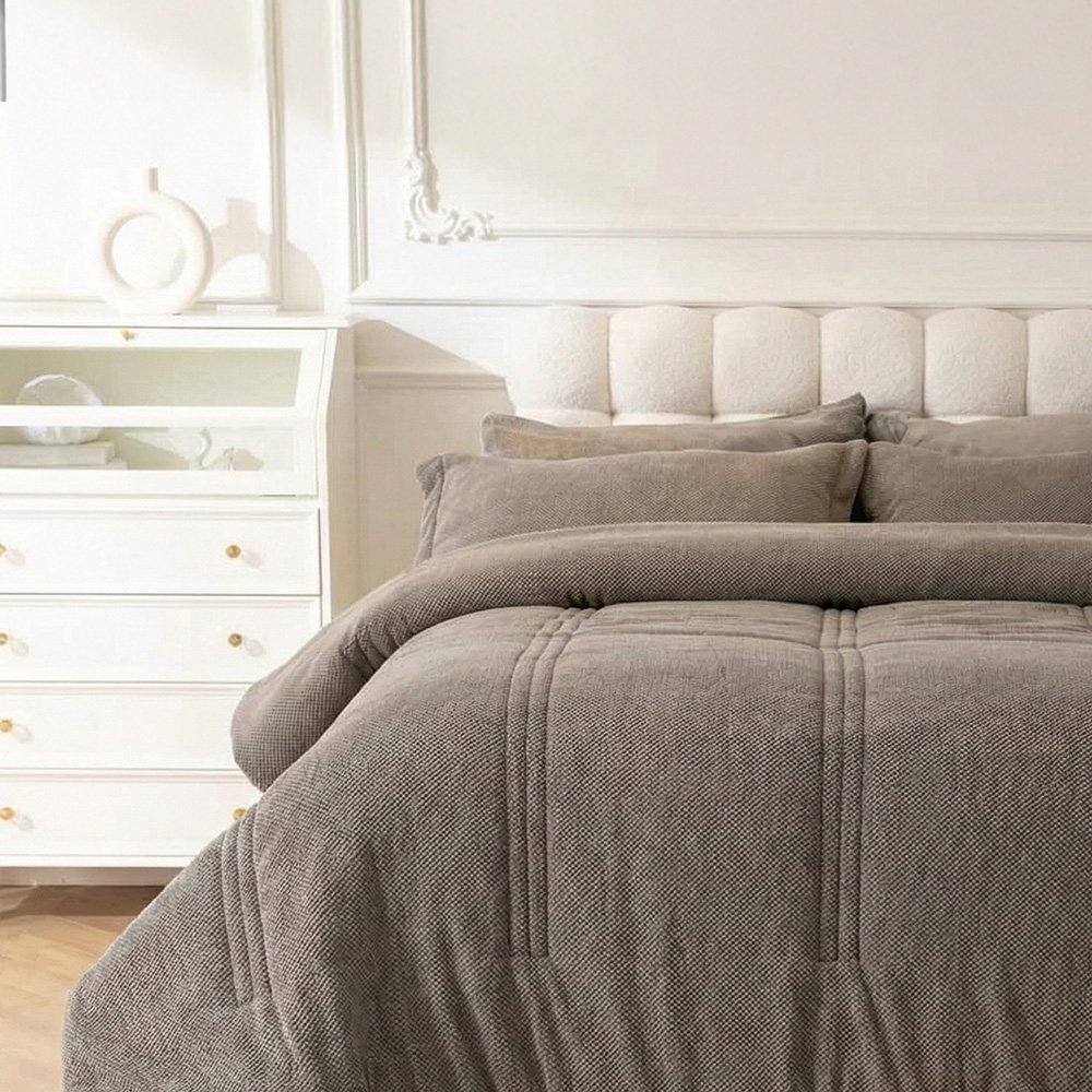 مفرش نيوم شتوي مخمل 4 قطع نفر