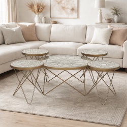 طقم طاولات خدمة 5 قطع سطح زجاج بهيكل معدني طقم طاولات خدمة 5 قطع سطح زجاج بهيكل معدني