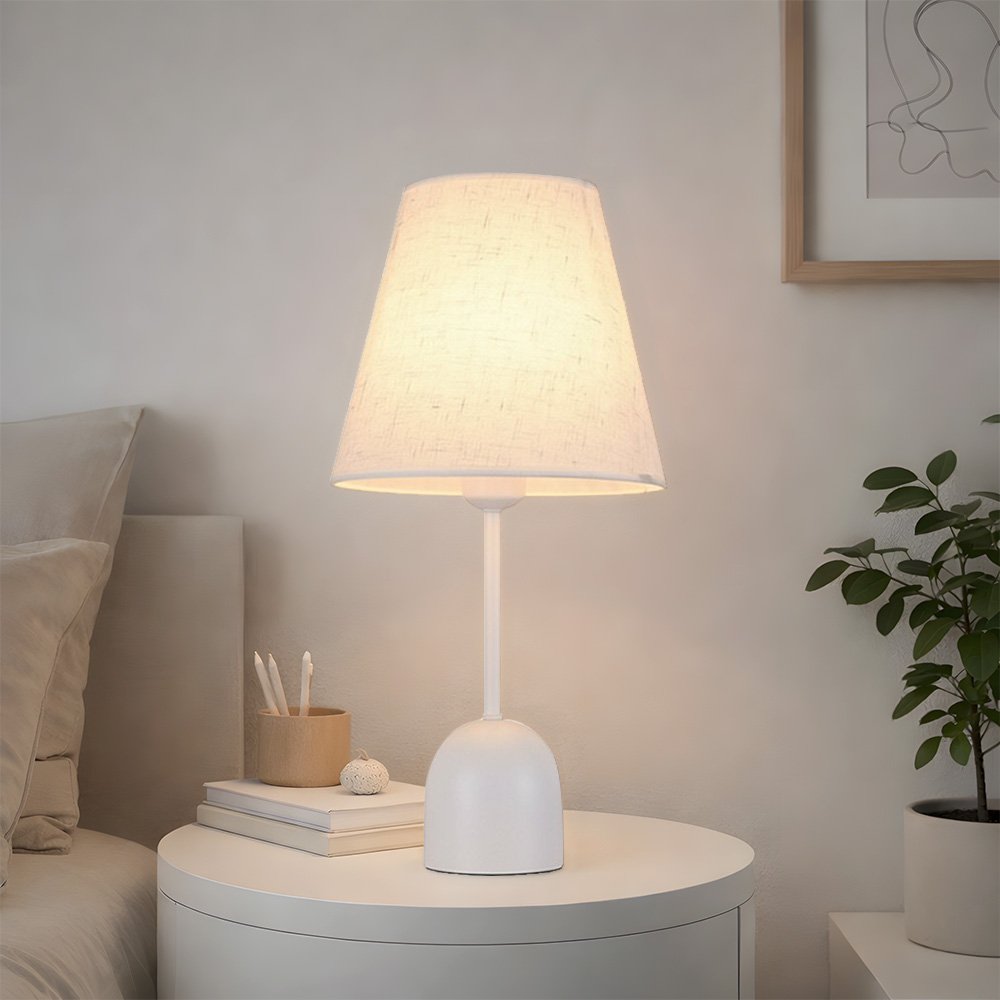 أباجورة طاولة معدنية تصميم أنيق أبيض أباجورة طاولة معدنية تصميم أنيق أبيض