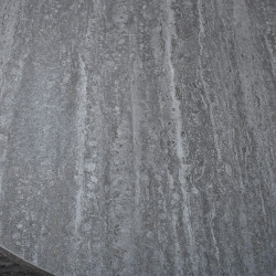 طقم طاولات خدمة 5 قطع خشبي بقاعدة معدنية 2 دور رمادي