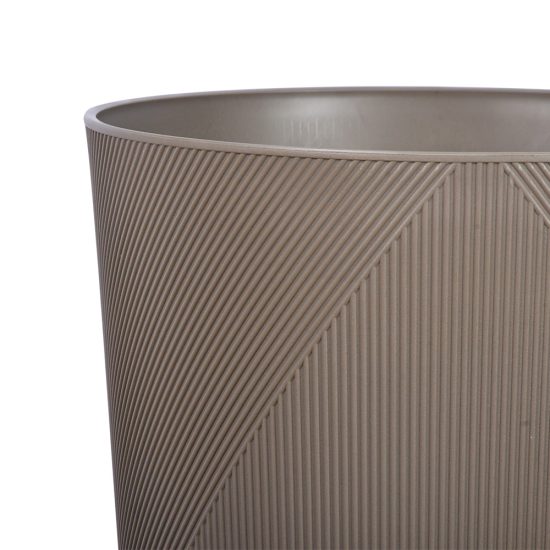 مركن زرع فارغ كوفي بتصميم هندسي بارز