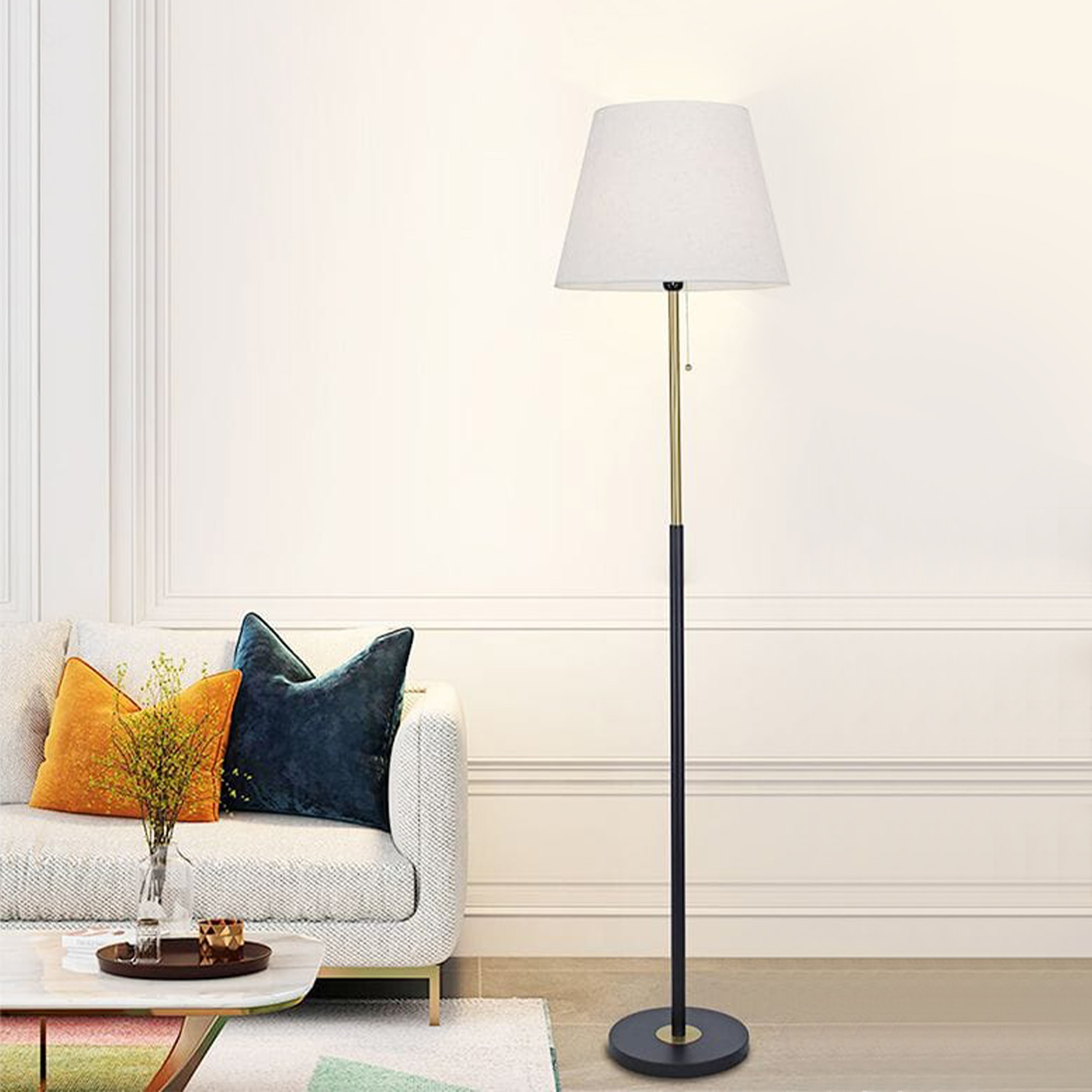 أباجورة استاند معدن أسود - ذهبي أباجورة استاند معدن أسود - ذهبي