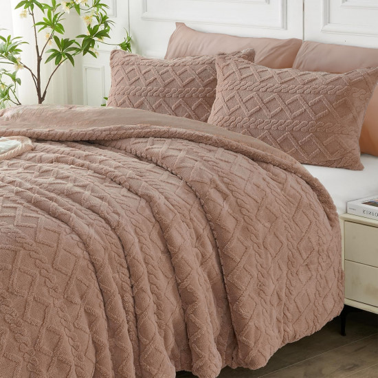 مفرش نيوم شتوي مخمل 4 قطع نفر مفرش نيوم شتوي مخمل 4 قطع نفر