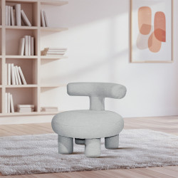 كرسي أطفال رمادي كرسي أطفال رمادي