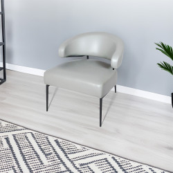 كرسي فاخر حديث جلد بيج