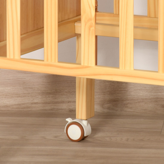 سرير أطفال بناموسية من الخشب والمعدن سرير أطفال بناموسية من الخشب والمعدن