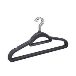 علاقة ملابس 5 قطع علاقة ملابس 5 قطع