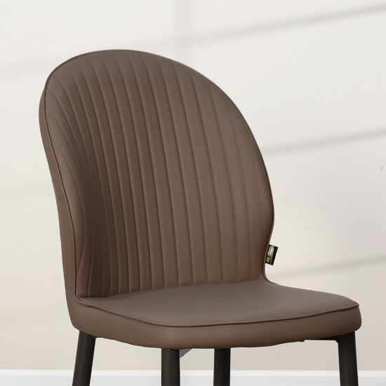 كرسي مفرد جلد بني فاتح كرسي مفرد جلد بني فاتح