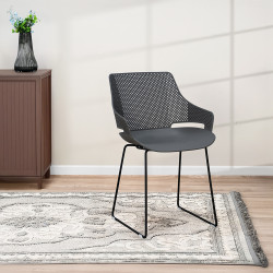 كرسي مفرد بلاستيك بظهر مثقّب رمادي غامق