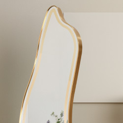 مرآة استاند مضيئة بإطار ذهبي 158×55سم