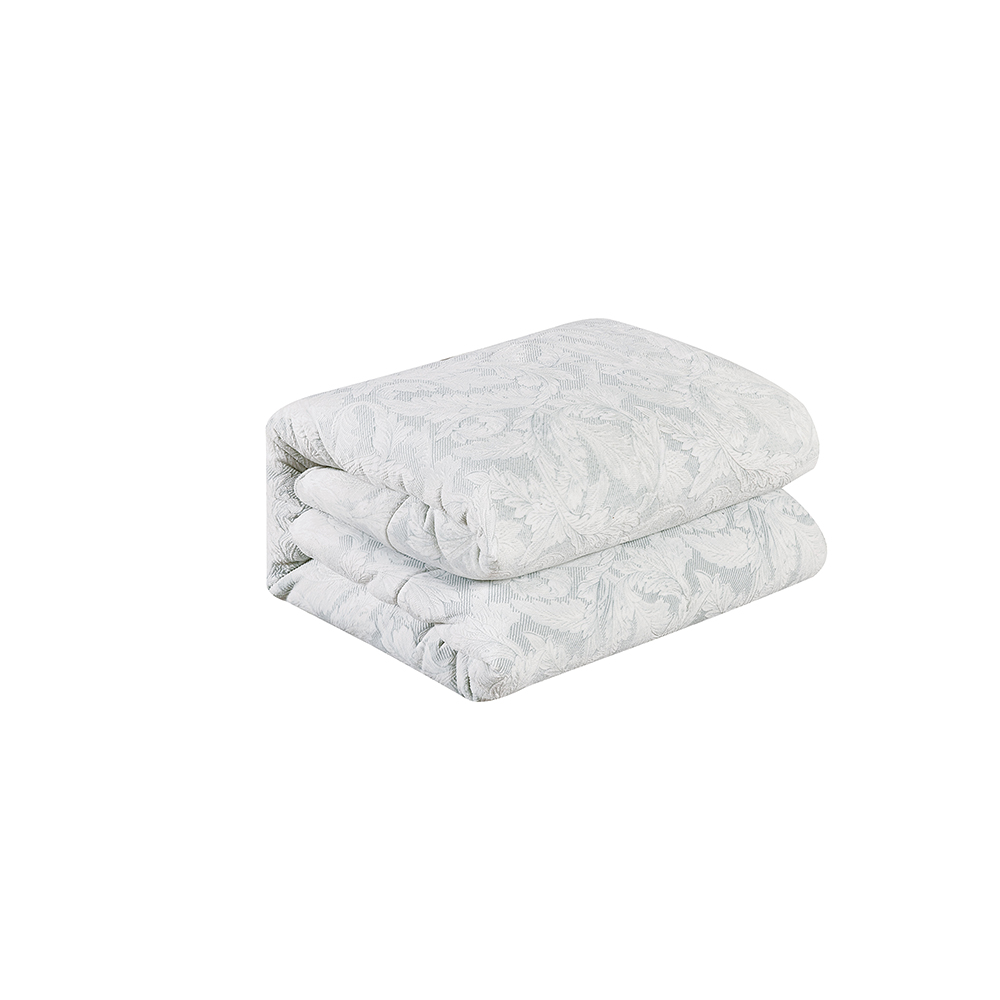 مفرش شتوي مخمل 4 قطع نفر مفرش شتوي مخمل 4 قطع نفر