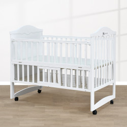 سرير أطفال خشبي بناموسية مع دور تخزين أبيض سرير أطفال خشبي بناموسية مع دور تخزين أبيض