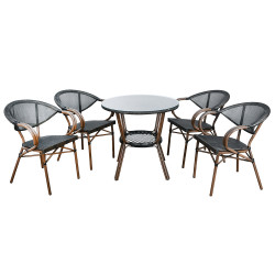 جلسة خارجية 4 مقاعد و طاولة بسطح زجاجي