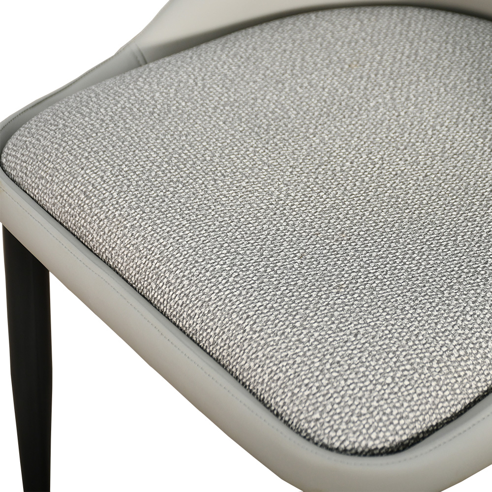 كرسي مفرد جلد رمادي مع أرجل معدنية