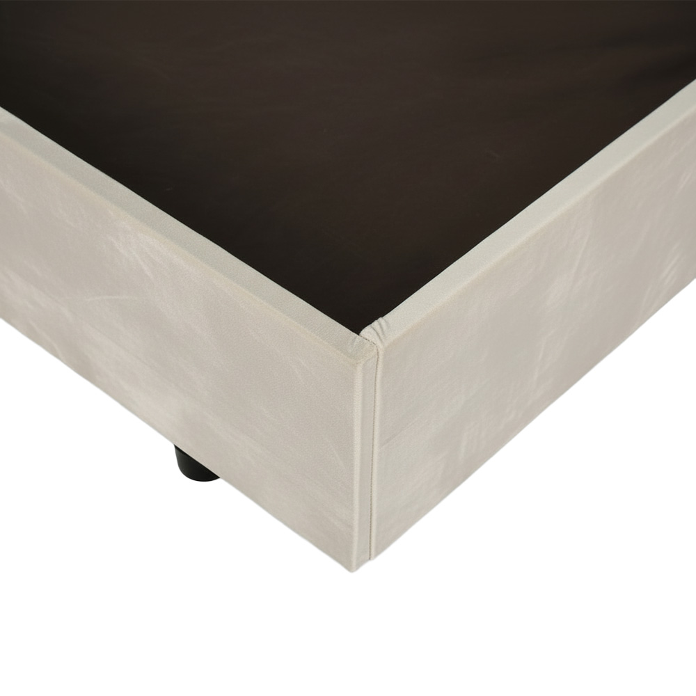 سرير خشبي بتنجيد مخملي فاخر