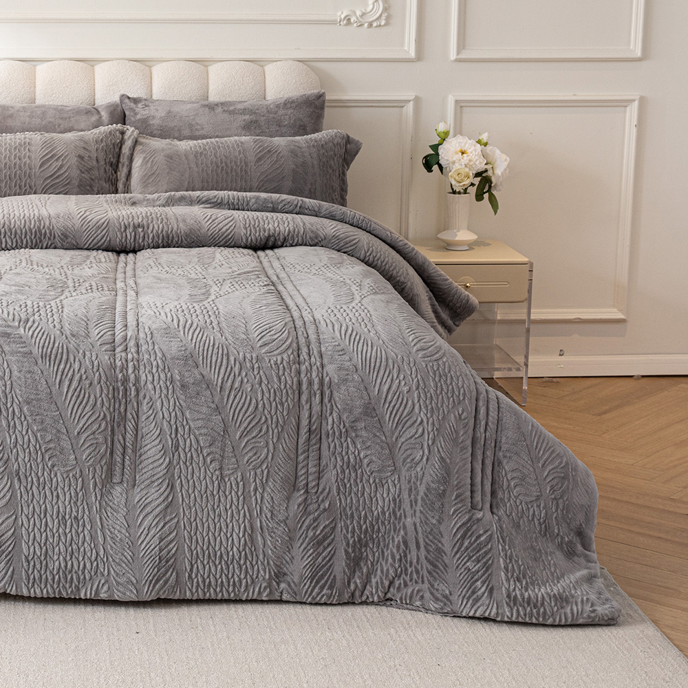 مفرش نيوم شتوي مخمل