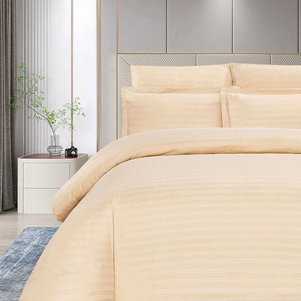 مفرش فندقي ميكروفايبر 7 قطع