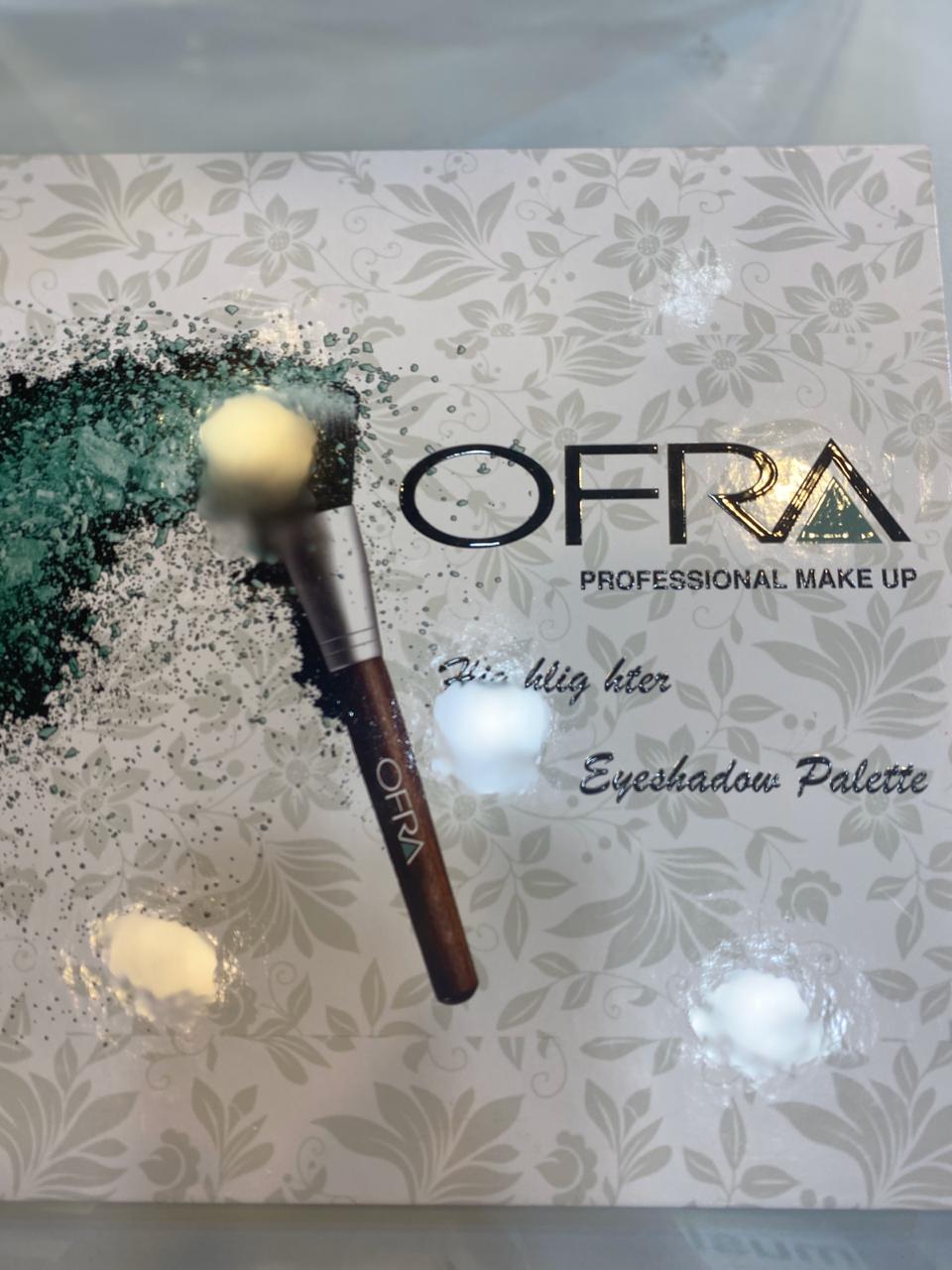 ظل اوفرا24لون و3اضائه