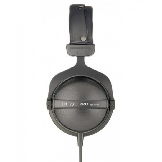 Beyerdynamic DT 770 Pro 250 ohms Over-Ear Headphones Beyerdynamic DT 770 Pro 250 ohms Over-Ear Headphones
