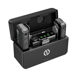 Hollyland LARK MAX Duo 2-Person Wireless Microphone System