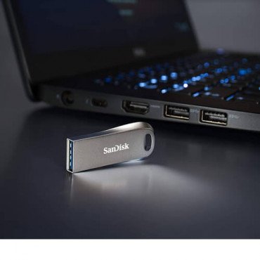 SanDisk 64GB Ultra Luxe USB 3.2 Gen 1 Flash Drive