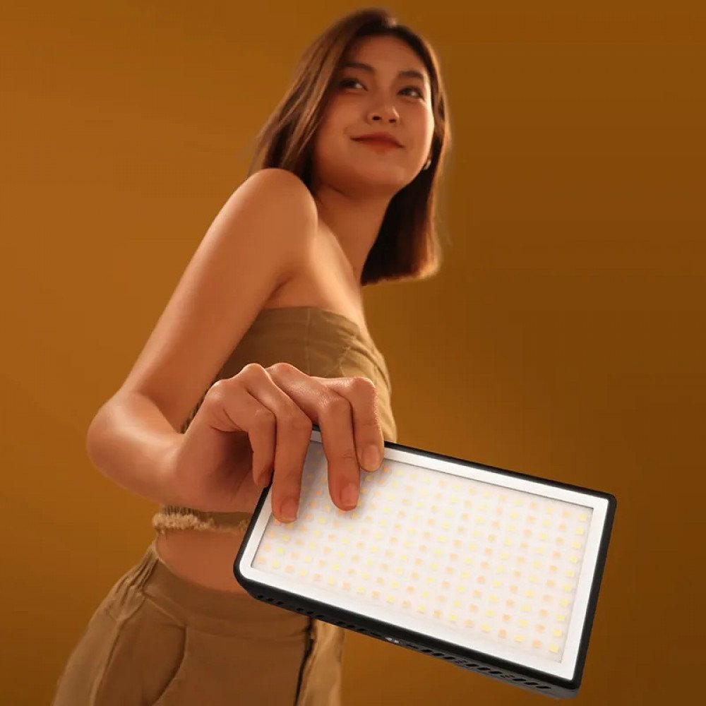 Ulanzi LM-P40Bi 40W Bi-Color Portable Video Light