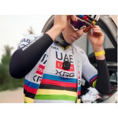 Insta360 GO Ultra Premium Cycling Bundle (Midnight Black)