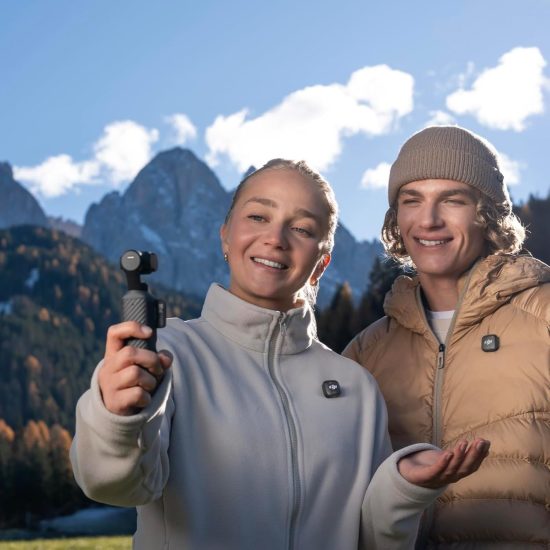 DJI Osmo Pocket 4 Creator Combo