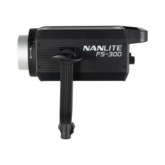 Nanlite FS-300 LED Daylight Spot Light Nanlite FS-300 LED Daylight Spot Light