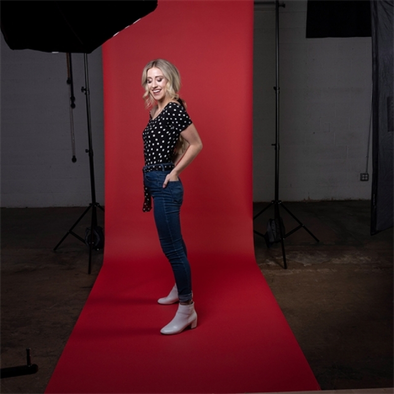 Background Paper Rolls 2.72x11m Scarlet