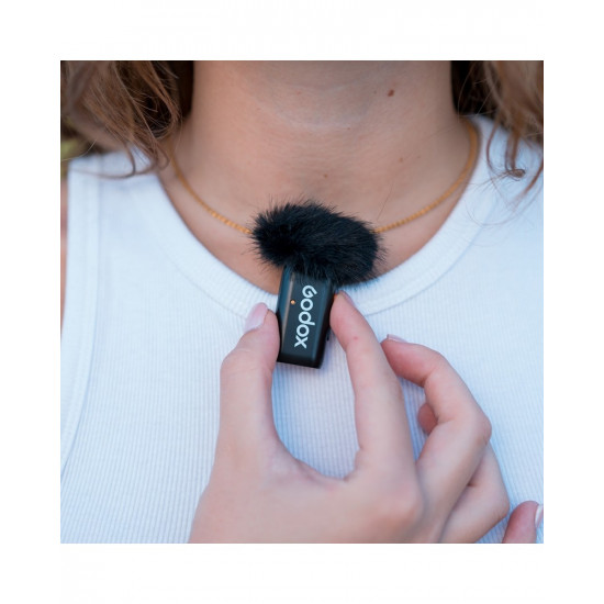 Godox WES2 2-Person Wi7reless Microphone System for USB-C Devices Godox WES2 2-Person Wi7reless Microphone System for USB-C Devices