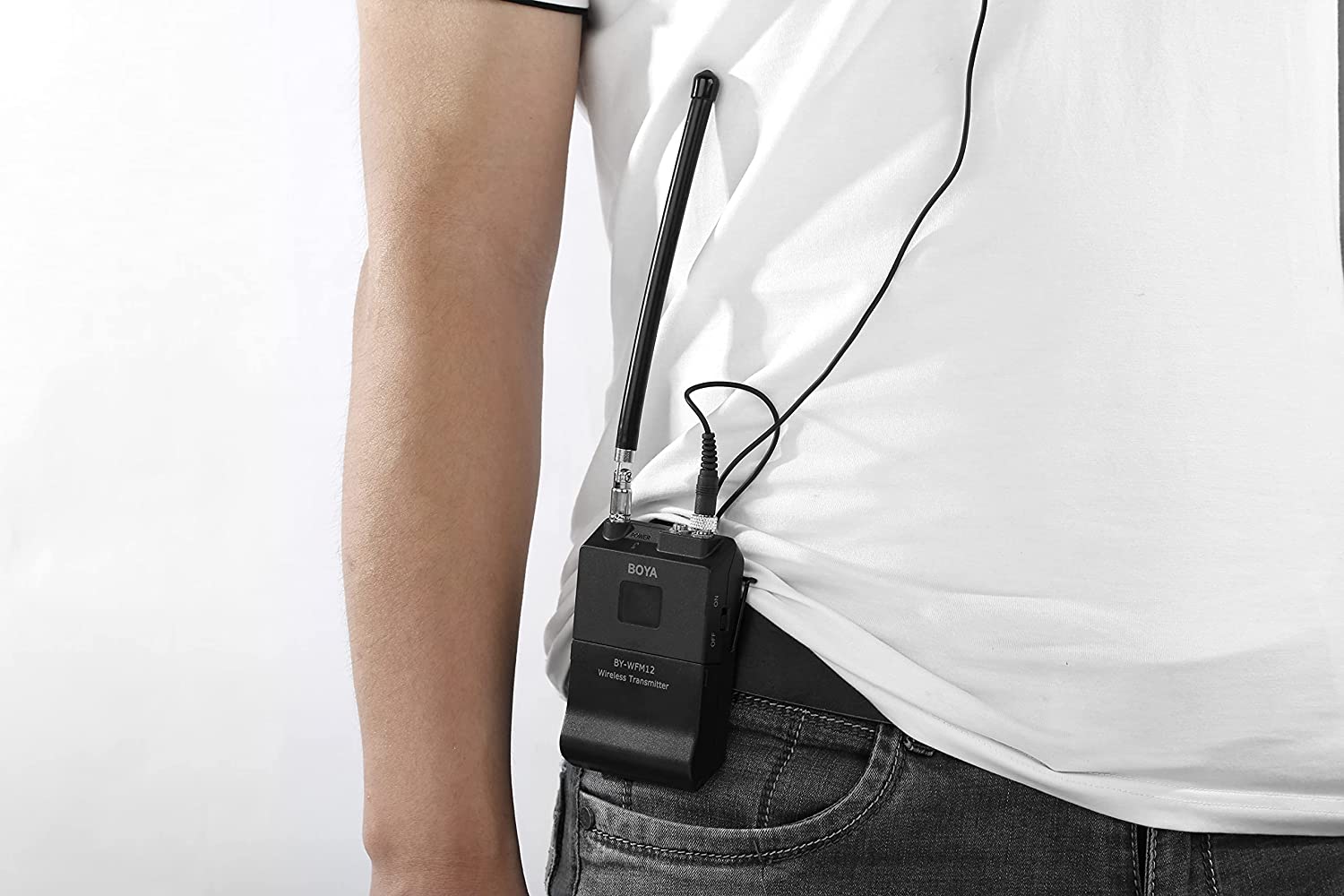 BOYA BY-WFM12 VHF Wireless Microphone BOYA BY-WFM12 VHF Wireless Microphone