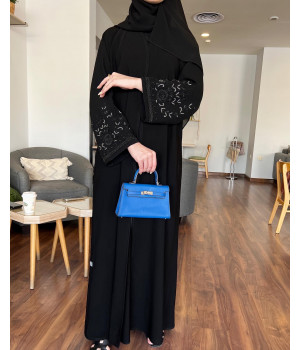 عباية 00166 أنيقة بكم تطريز يدوي باللول والخرز الياباني 