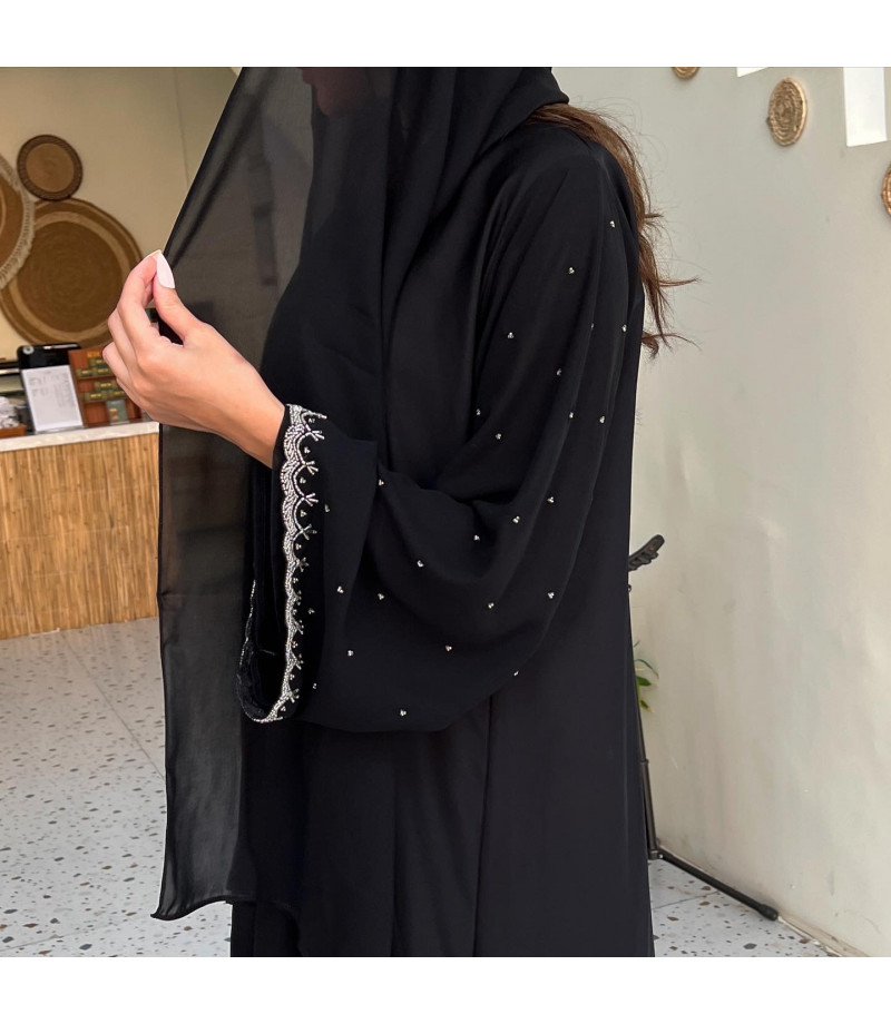 عباية 00205 أنيقة مزينة بطريز يدوي باللول والخرز