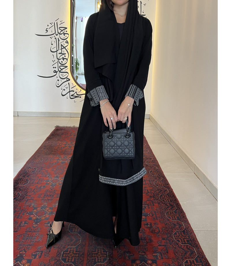 عباية 00284 عباية رسمية ناعمة بكم كبك عباية 00284 عباية رسمية ناعمة بكم كبك