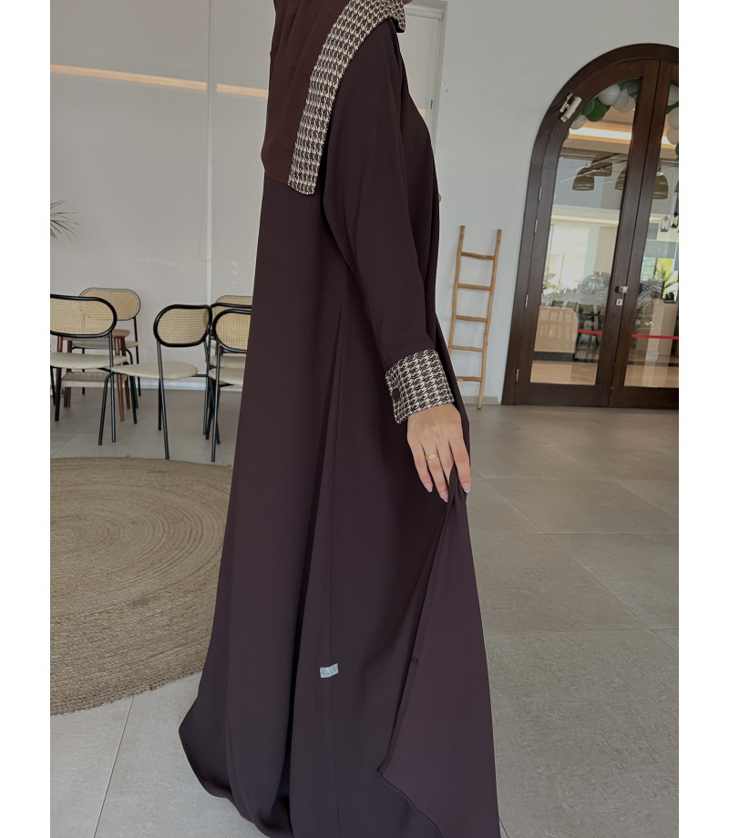 عباية 00293 عباية كريب ياباني بنية بكم كبك 