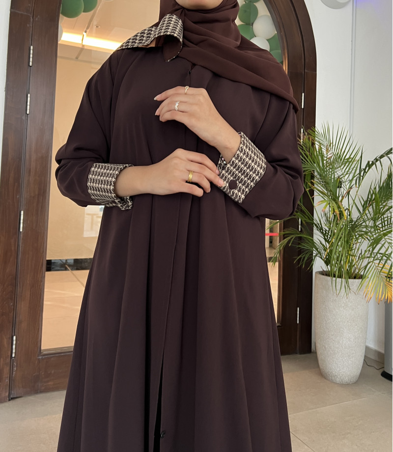 عباية 00293 عباية كريب ياباني بنية بكم كبك 