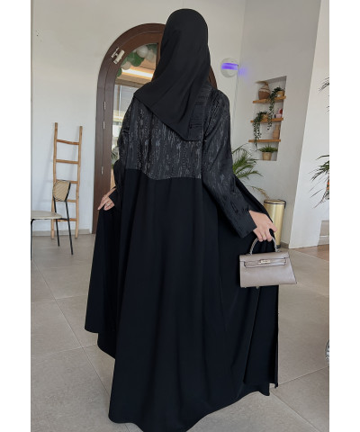 عباية 00301 عصرية مع تدخيلة قماش الجاكار الأسود