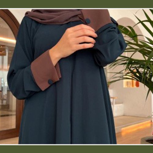 عبايات ملونة