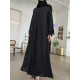عباية 00374 أنيقة بتفاصيل ناعمة مع شك وتطريز عباية 00374 أنيقة بتفاصيل ناعمة مع شك وتطريز