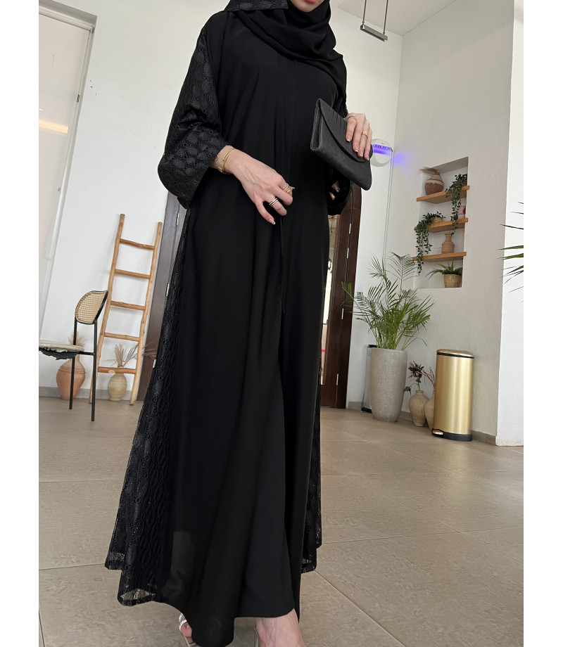 عباية 00389 ناعمة مع تدخيلة الدانتيل الأسود