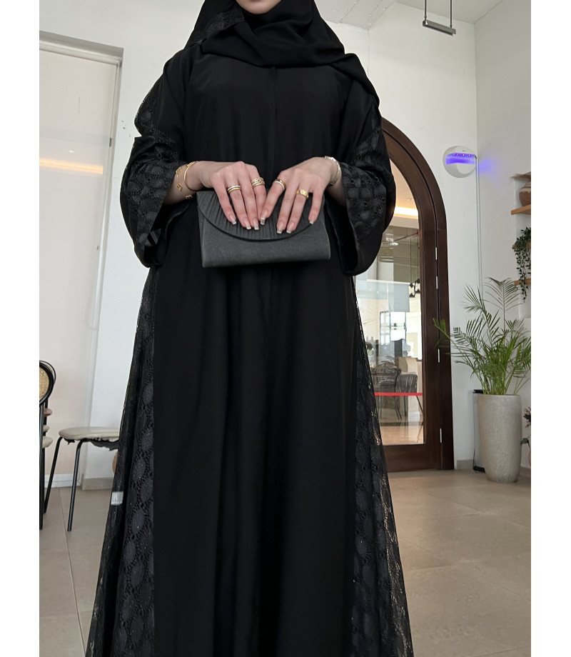 عباية 00389 ناعمة مع تدخيلة الدانتيل الأسود