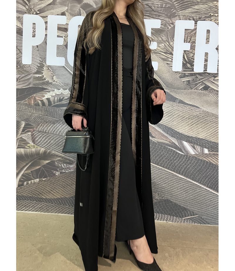 00430  Abaya