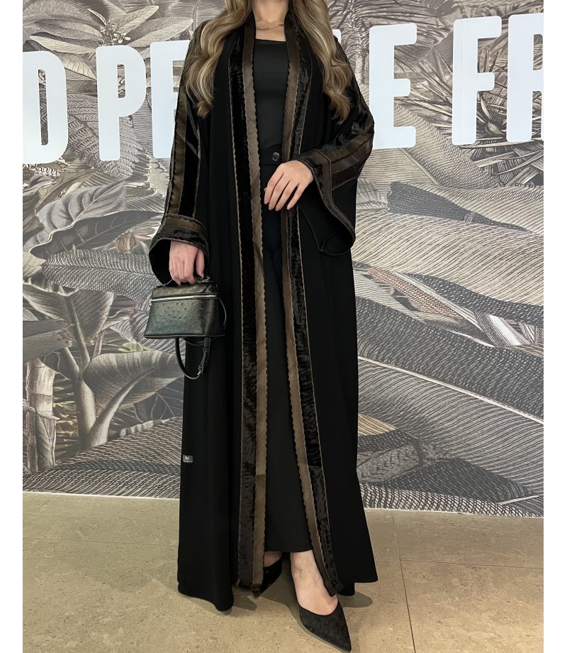00430  Abaya