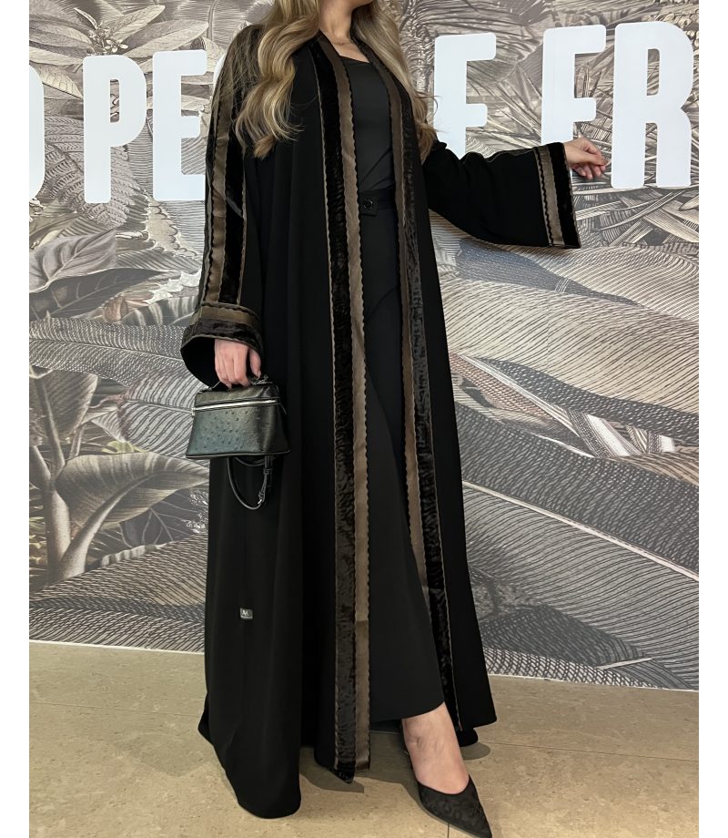 00430  Abaya